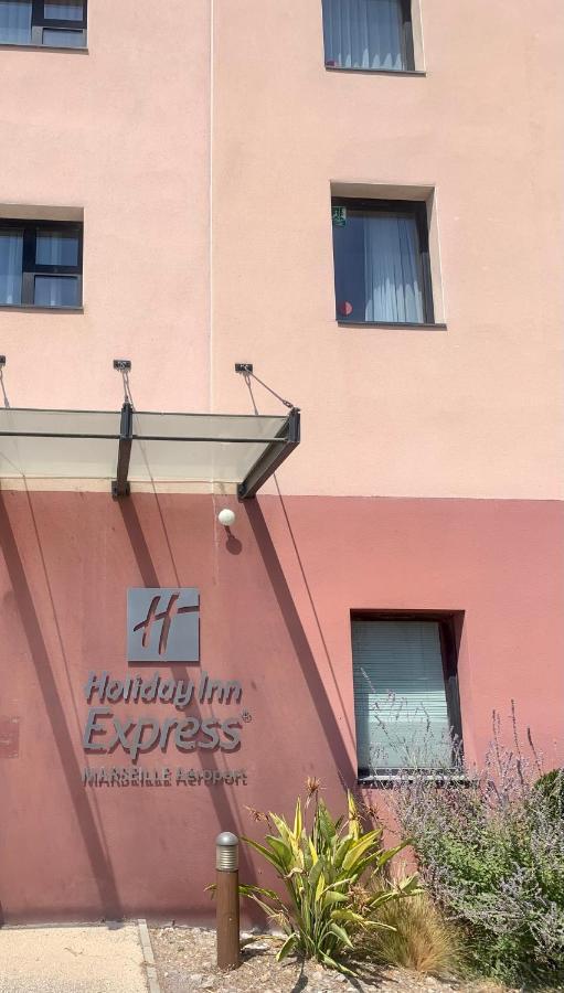 Holiday Inn Express - Marseille Airport, An Ihg Hotel Vitrolles  Exterior photo