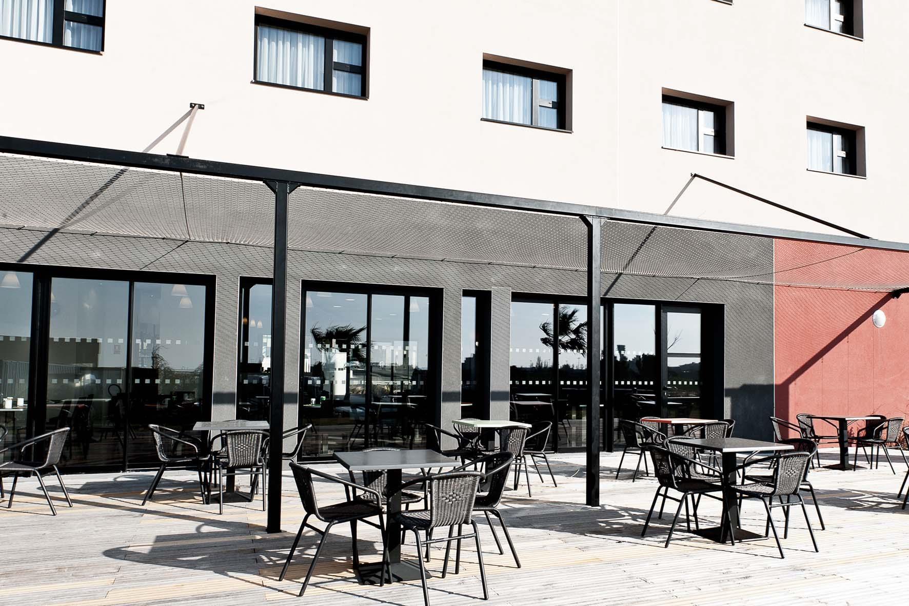 Holiday Inn Express - Marseille Airport, An Ihg Hotel Vitrolles  Exterior photo